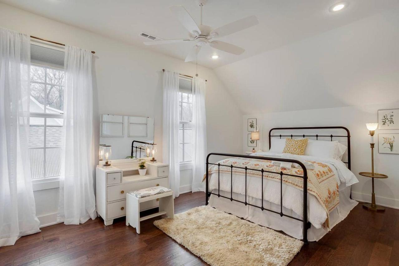The Sofay Farmhouse - 1 Mile From U Of A - Luxury Amenities Fayetteville Exteriör bild