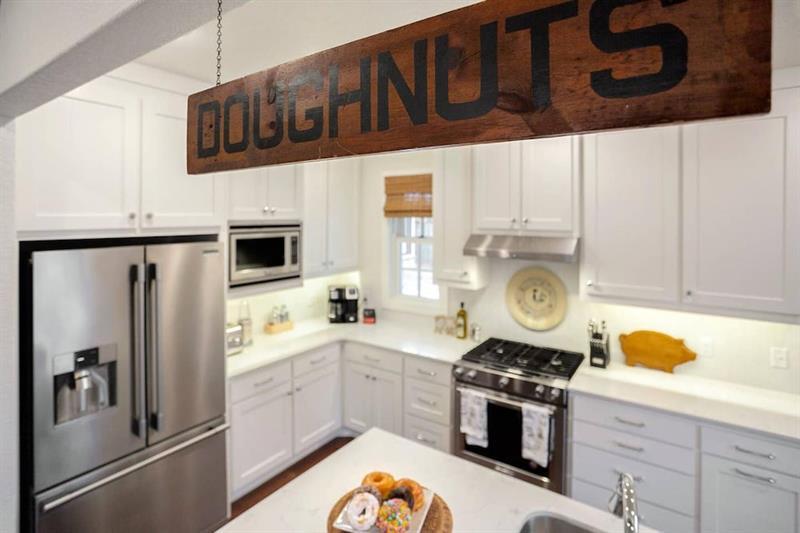 The Sofay Farmhouse - 1 Mile From U Of A - Luxury Amenities Fayetteville Exteriör bild
